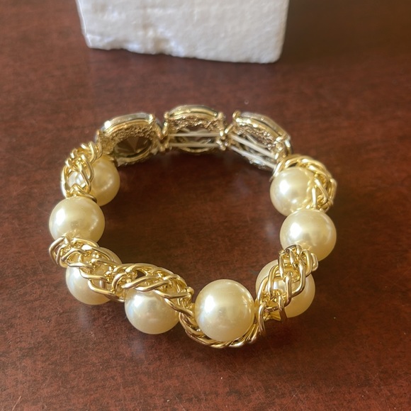 ~NWT Guess/Marciano Bracelet - Picture 3 of 4